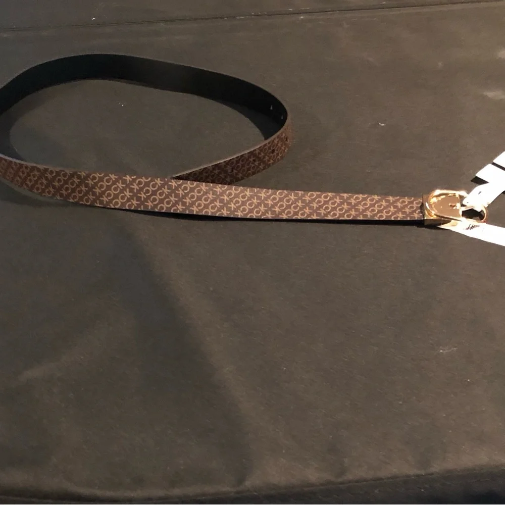 Calvin Klein ladies belt - Picture 3 of 5